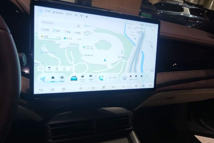 Used BYD Seal 2023 DM-i 1.5L 121km Prestige Model Audio And AC Panel