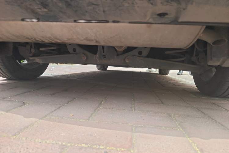 Used BYD Seal 2023 DM-i 1.5T 121km Flagship Model Chassis Rear