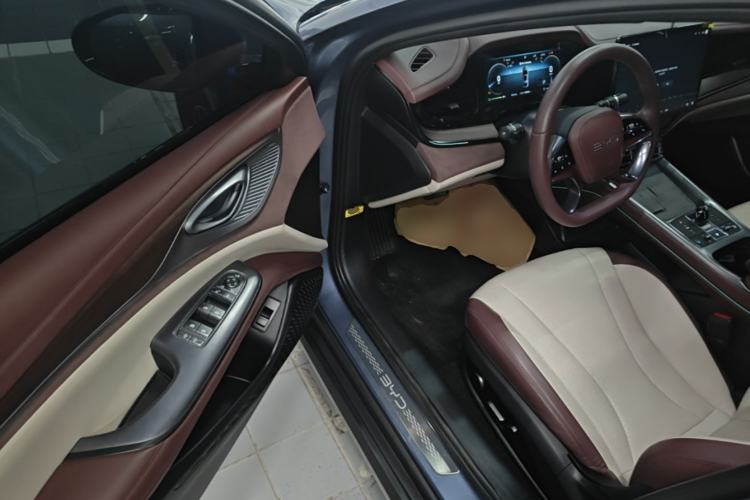 Used BYD Seal 2023 DM-i 1.5L 121km Prestige Model Driver Seat