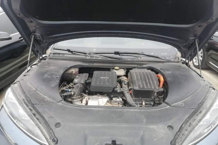 Used BYD Seal 2023 DM-i 1.5T 121km Prestige Model Engine Bay