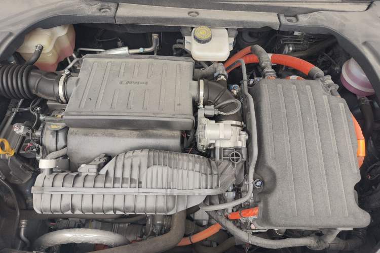Used BYD Seal 2023 DM-i 1.5L 121km Prestige Model Engine Bay