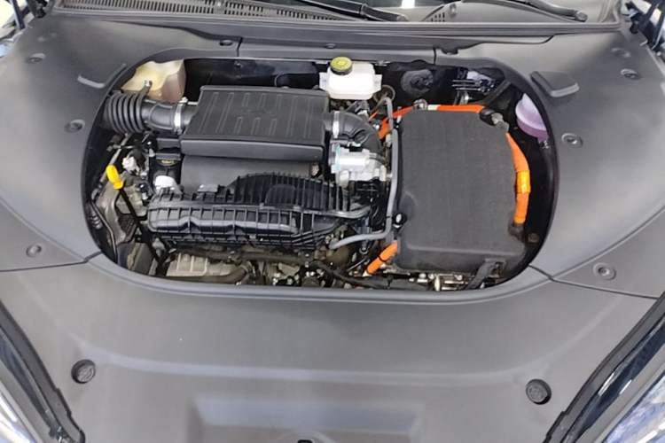 Used BYD Seal 2023 DM-i 1.5L 121km Luxury Model Engine Bay