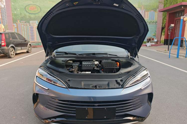 Used BYD Seal 2023 DM-i 1.5T 121km Prestige Model Engine Bay