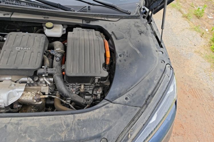 Used BYD Seal 2023 DM-i 1.5T 121km Prestige Model Engine Bay Left
