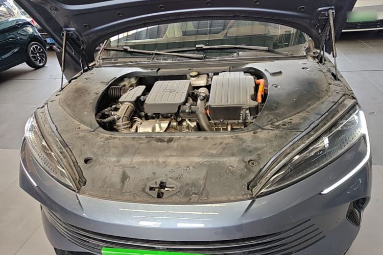 Used BYD Seal 2023 DM-i 1.5T 121km Flagship Model Engine Bay