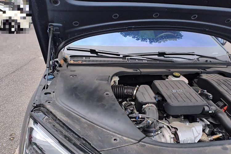 Used BYD Seal 2023 DM-i 1.5T 121km Prestige Model Engine Bay Right