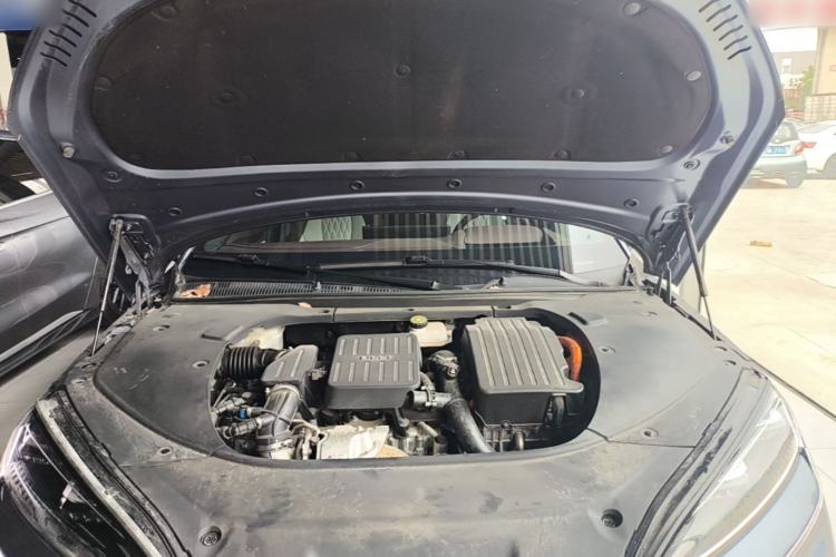 Used BYD Seal 2023 DM-i 1.5T 121km Flagship Model Engine Bay
