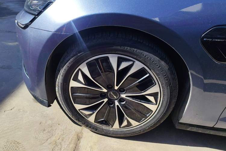 Used BYD Seal 2023 Champion Edition 550km Elite Model Exterior 4