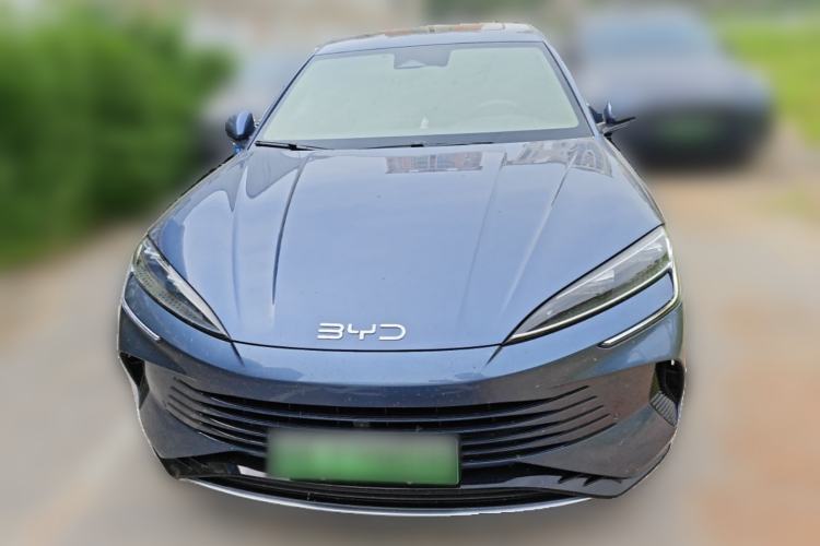 Used BYD Seal 2023 DM-i 1.5T 121km Prestige Model Front