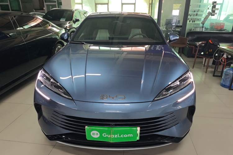 Used BYD Seal 2023 DM-i 1.5T 121km Prestige Model Front