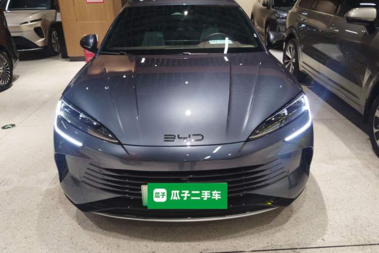 Used BYD Seal 2023 DM-i 1.5L 121km Prestige Model Front