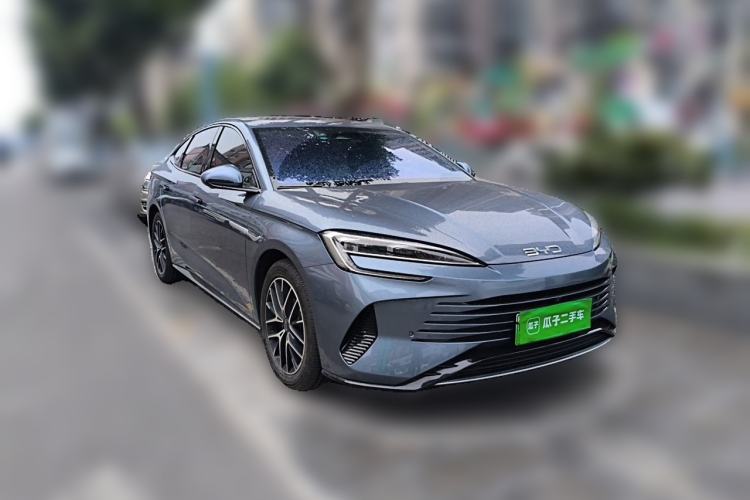 Used BYD Seal 2023 DM-i 1.5T 121km Prestige Model Front Right 45 Deg