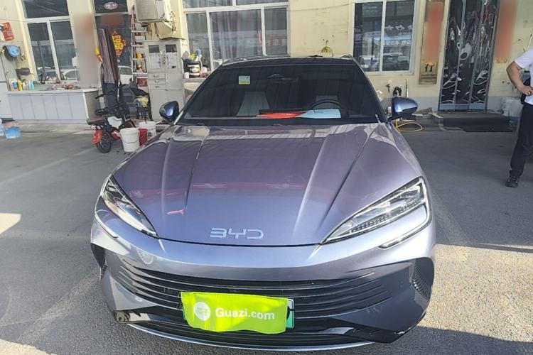 Used BYD Seal 2023 DM-i 1.5T 121km Flagship Model Front