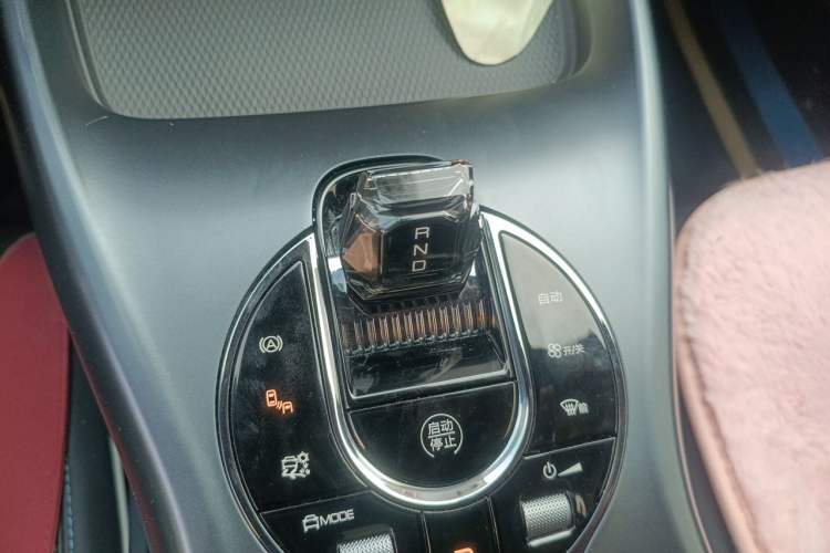 Used BYD Seal 2023 Champion Edition 700km Performance Version Gear Lever