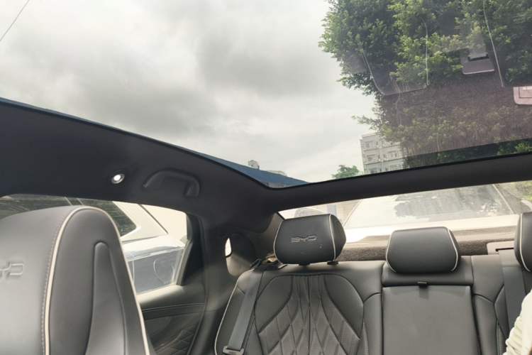 Used BYD Seal 2023 Champion Edition 700km Performance Version Headliner