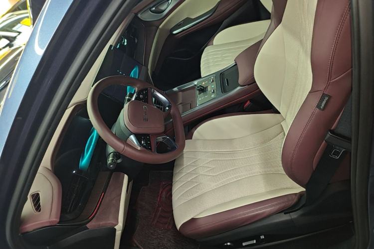 Used BYD Seal 2023 DM-i 1.5T 121km Flagship Model Left Front Seat