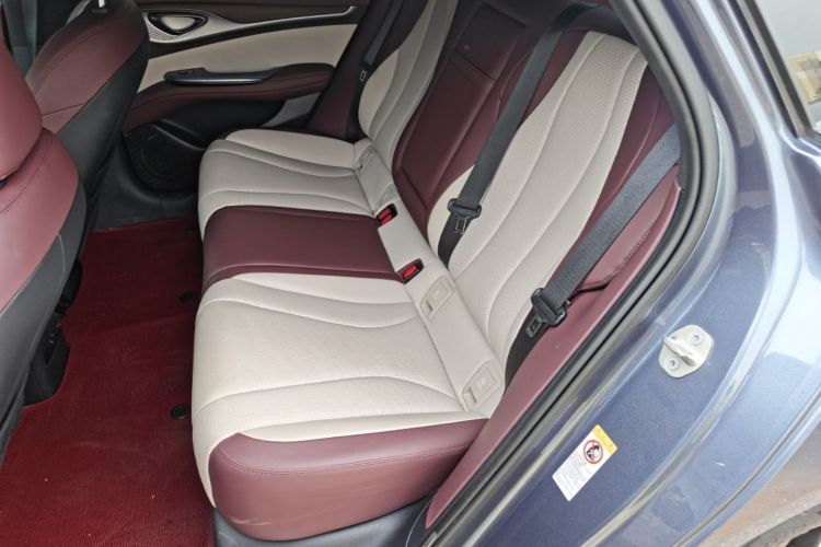Used BYD Seal 2023 DM-i 1.5T 121km Prestige Model Left Rear Seat