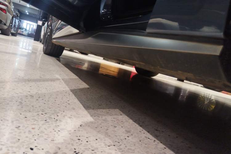 Used BYD Seal 2023 DM-i 1.5L 121km Prestige Model Left Side Sill