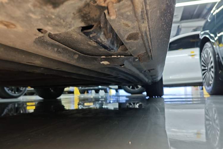 Used BYD Seal 2023 DM-i 1.5T 121km Flagship Model Left Side Sill
