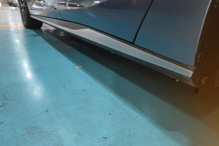 Used BYD Seal 2023 DM-i 1.5T 121km Flagship Model Left Side Sill