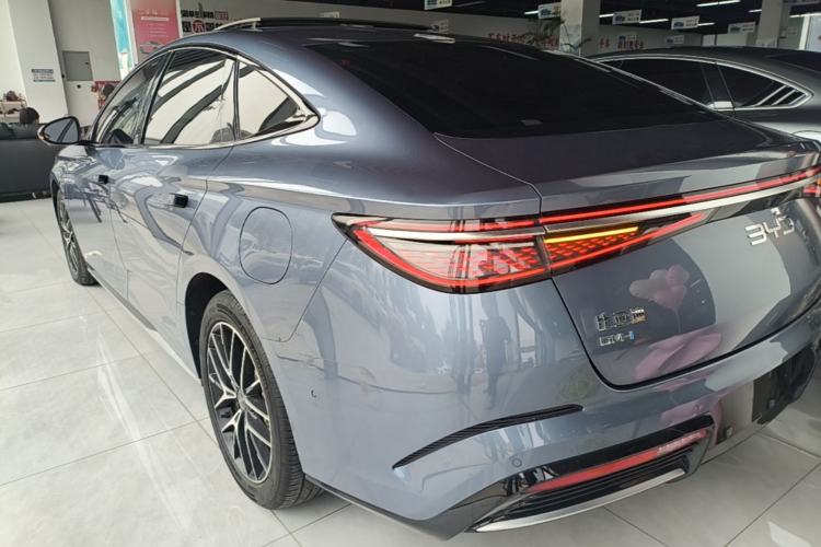 Used BYD Seal 2023 DM-i 1.5T 121km Flagship Model Rear Left 45 Deg