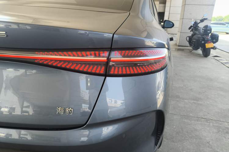 Used BYD Seal 2023 Champion Edition 550km Elite Model Right Rear Taillight