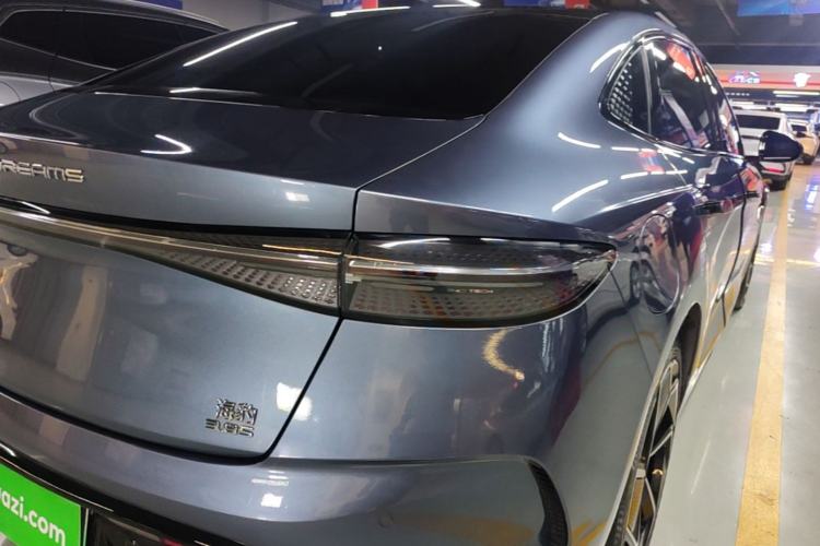 Used BYD Seal 2023 Champion Edition 700km Performance Version Right Rear Taillight