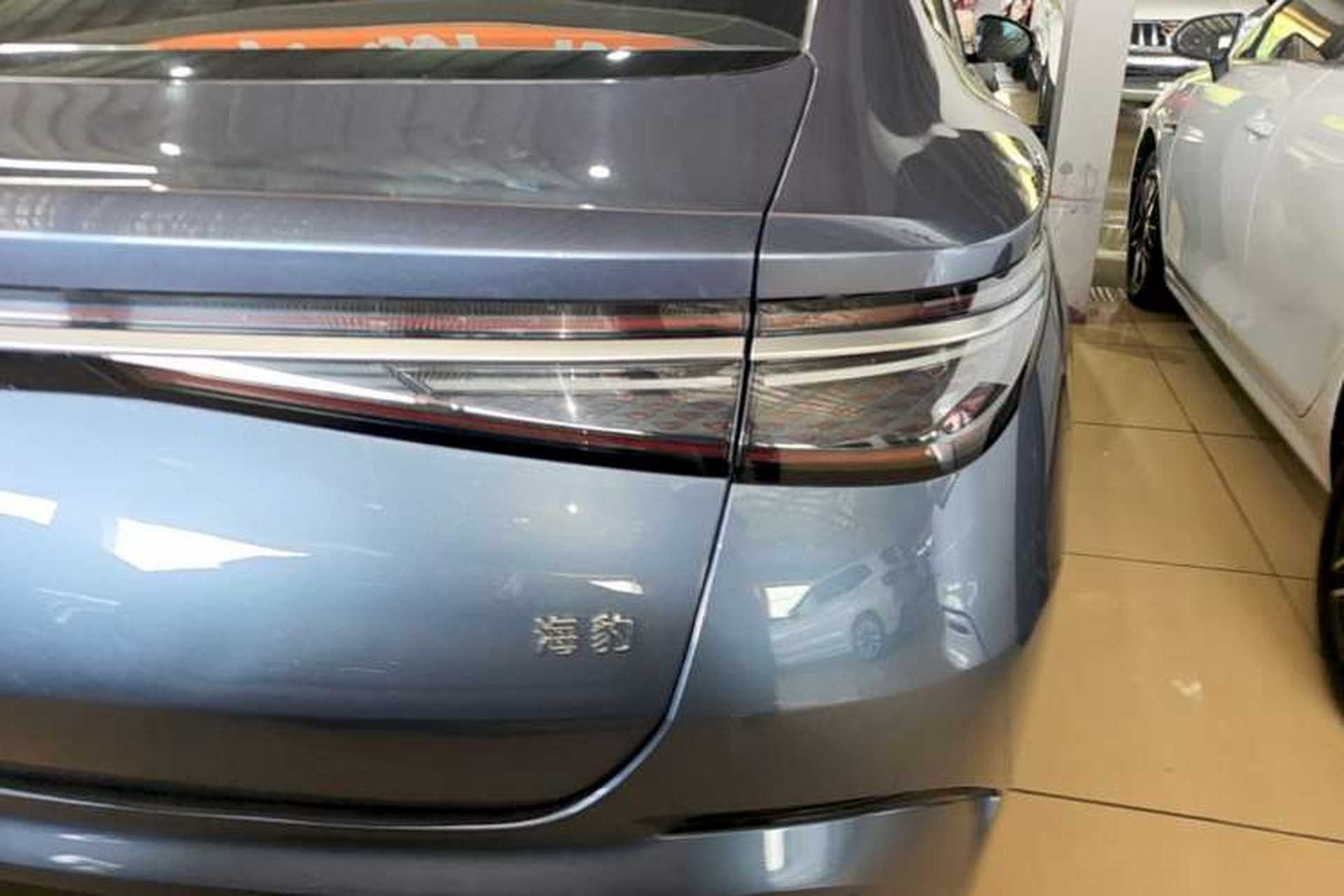 Used BYD Seal 2023 DM-i 1.5L 121km Elite Model Right Rear Taillight
