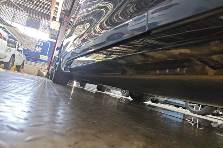 Used BYD Seal 2023 Champion Edition 700km Performance Version Right Side Sill