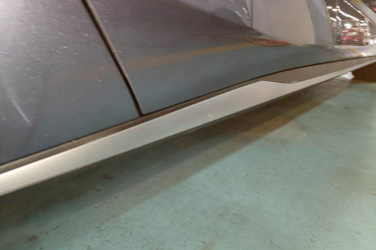 Used BYD Seal 2023 DM-i 1.5T 121km Flagship Model Right Side Sill
