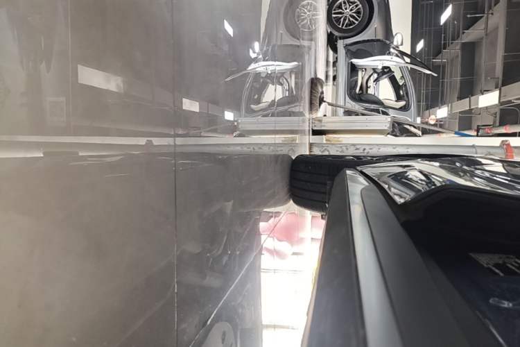 Used BYD Seal 2023 DM-i 1.5T 121km Flagship Model Right Side Sill