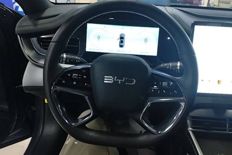Used BYD Seal 2023 DM-i 1.5L 121km Luxury Model Steering Wheel