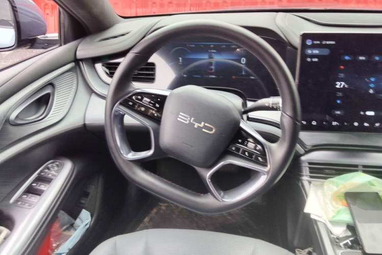 Used BYD Seal 2023 DM-i 1.5L 121km Luxury Model Steering Wheel