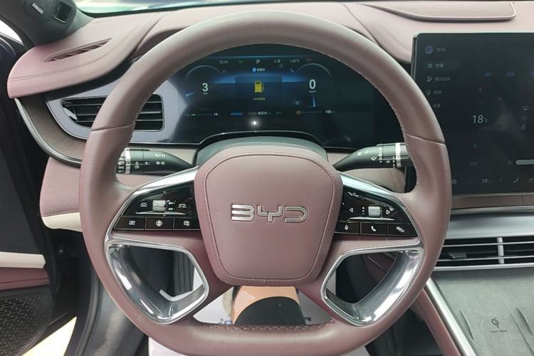 Used BYD Seal 2023 DM-i 1.5T 121km Prestige Model Steering Wheel