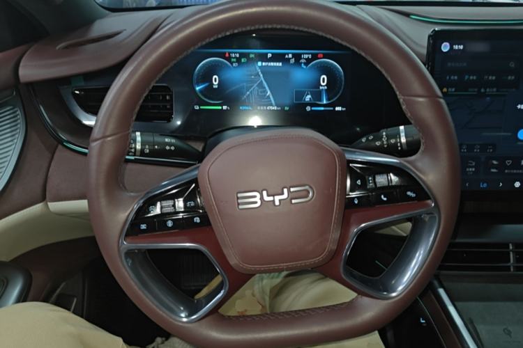 Used BYD Seal 2023 DM-i 1.5L 121km Prestige Model Steering Wheel