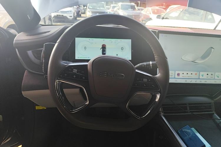 Used BYD Seal 2023 DM-i 1.5T 121km Flagship Model Steering Wheel