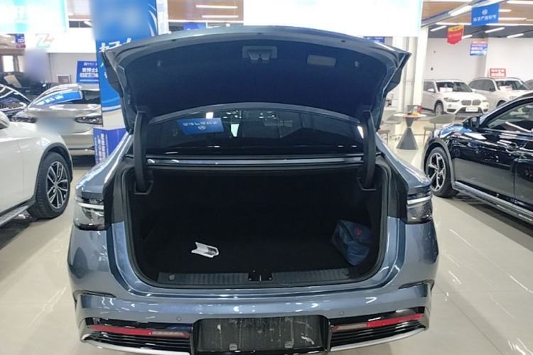 Used BYD Seal 2023 DM-i 1.5L 121km Luxury Model Trunk