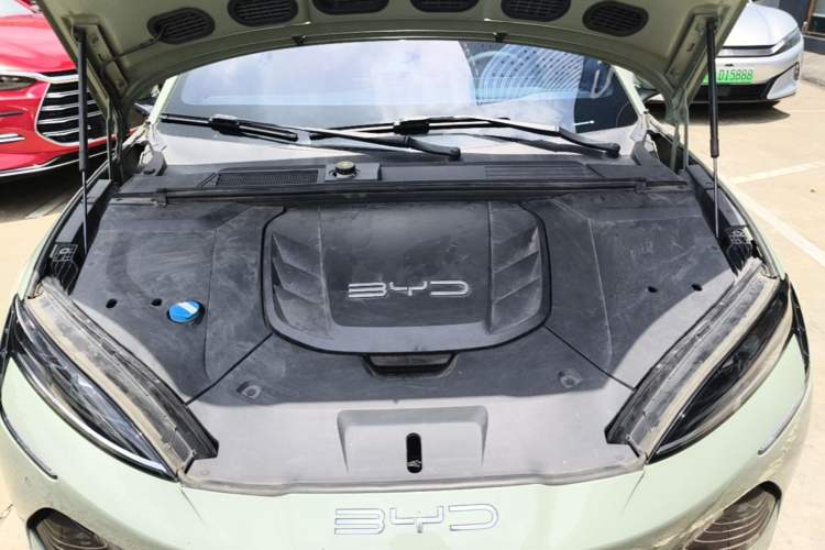 Used BYD Seal 2023 Champion Edition 700km Performance Version Engine Bay