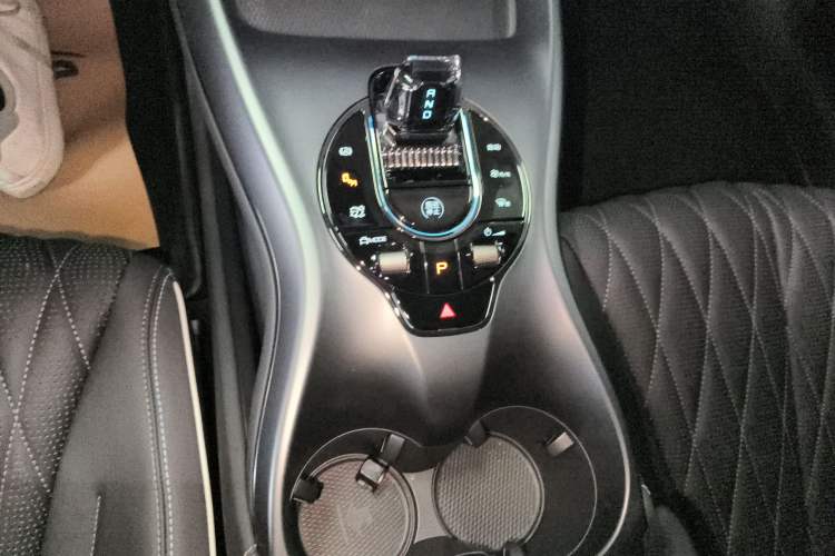 Used BYD Seal 2023 Champion Edition 550km Prestige Model Gear Lever