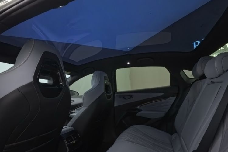 Used BYD Seal 2023 Champion Edition 700km Performance Version Headliner