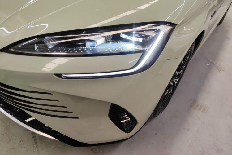 Used BYD Seal 2023 DM-i 1.5T 121km Prestige Model Left Front Headlight
