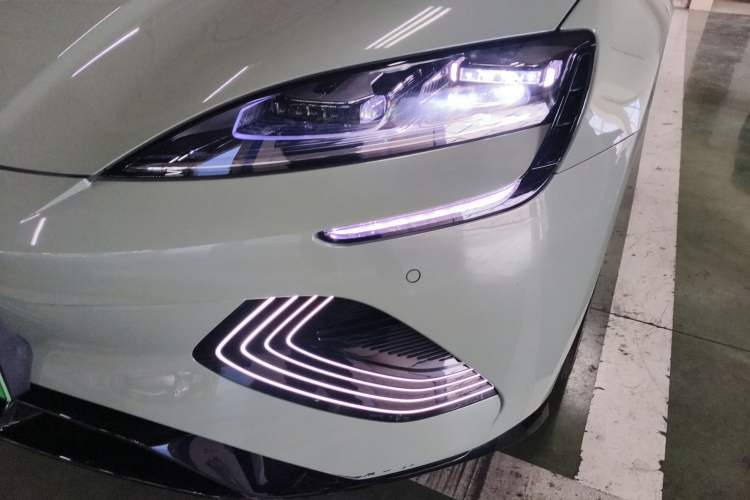 Used BYD Seal 2023 Champion Edition 550km Prestige Model Left Front Headlight