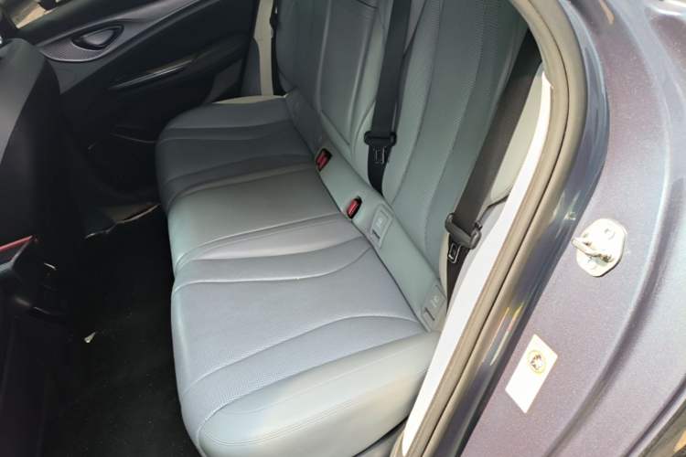 Used BYD Seal 2023 DM-i 1.5L 121km Luxury Model Left Rear Seat