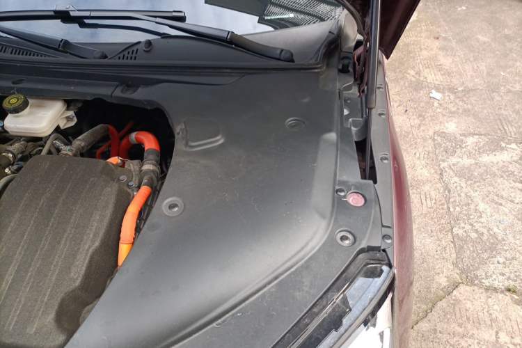 Used BYD Seal 2023 DM-i 1.5L 121km Luxury Model Engine Bay Left