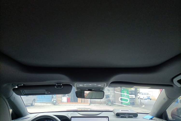Used BYD Seal 2023 DM-i 1.5L 121km Luxury Model Headliner