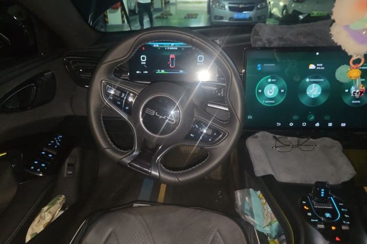 Used BYD Seal 2023 Champion Edition 550km Prestige Model Steering Wheel