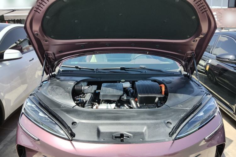 Used BYD Seal 2023 DM-i 1.5T 121km Prestige Model Engine Bay