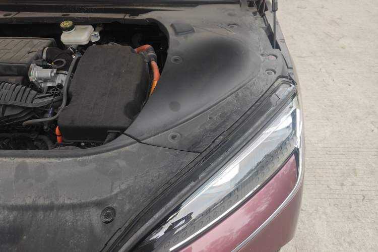 Used BYD Seal 2023 DM-i 1.5L 121km Prestige Model Engine Bay Left
