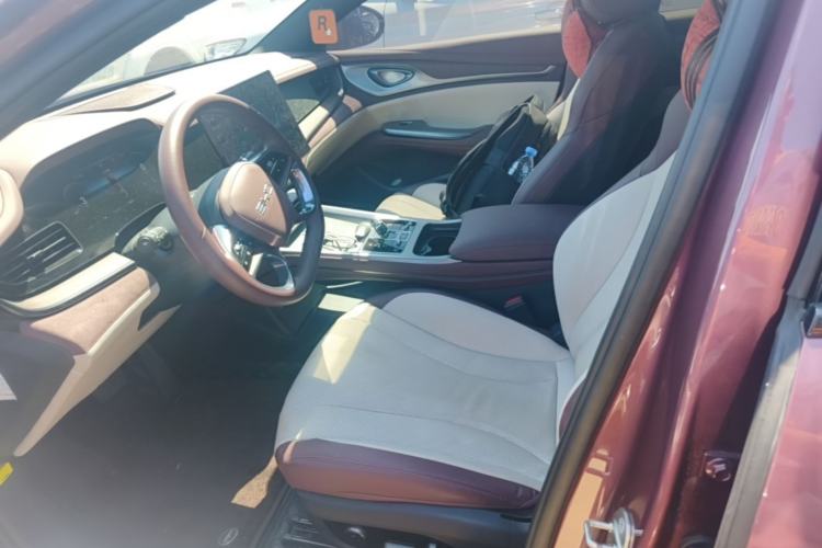 Used BYD Seal 2023 DM-i 1.5T 121km Prestige Model Left Front Seat