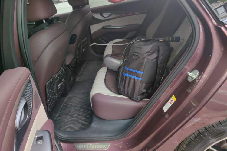 Used BYD Seal 2023 DM-i 1.5T 121km Flagship Model Left Rear Seat